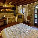Daphne Retreat Holiday home *
