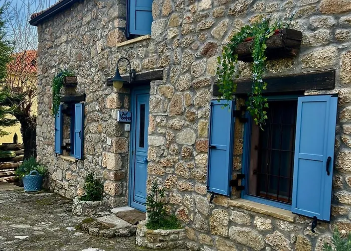 Daphne Retreat Casa de Férias Kernitsa